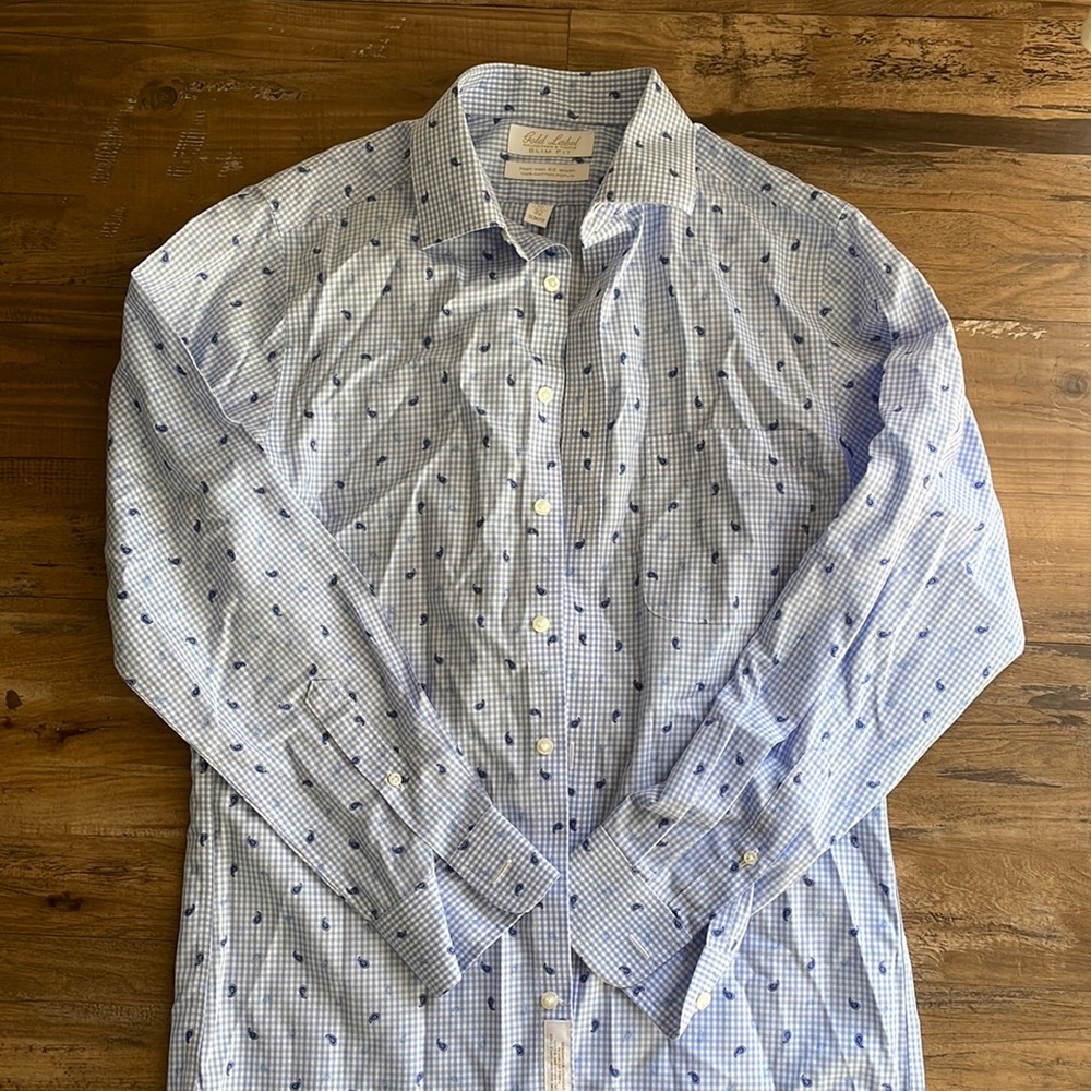 ** LAST CHANCE ** Gold Label Roundtree and Yorke Button Down
